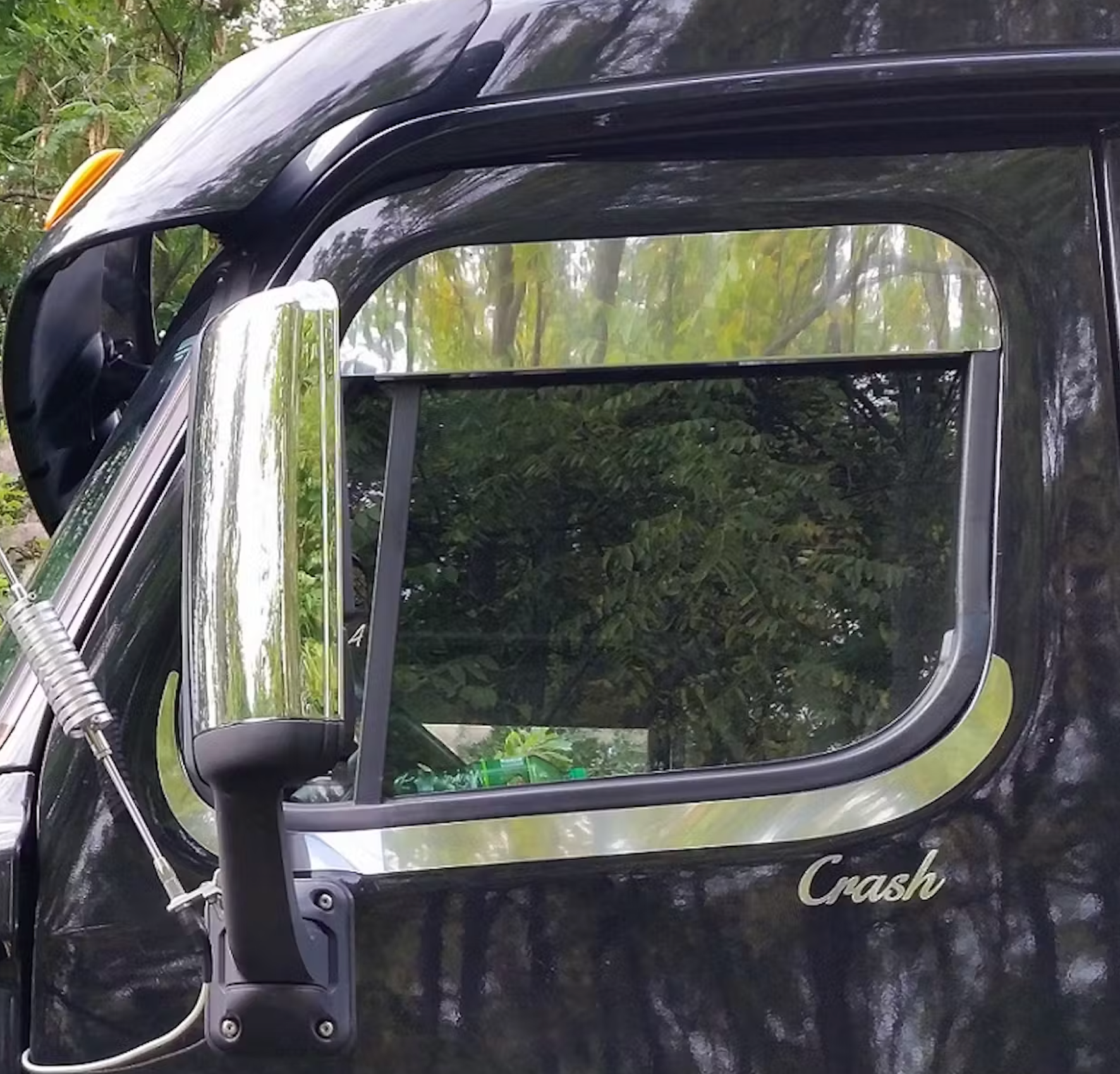 United Pacific 48111 Chrome Interior Window Trim – For Freightliner Trucks