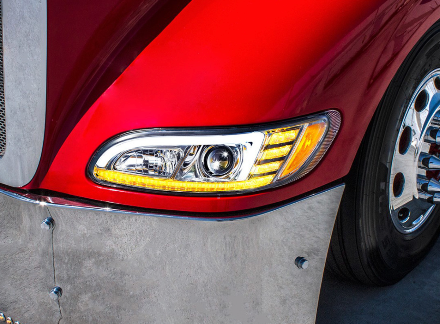 CHROME PROJECTION HEADLIGHT WITH LED SEQUENTIAL TURN & DRL FOR 2005-2015 PETERBILT 386 / 335 (2005-2010) - PASSENGER