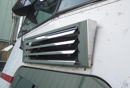 Freightliner FLA Cab Over Hood Vent Grill Insert w/4 Louvers