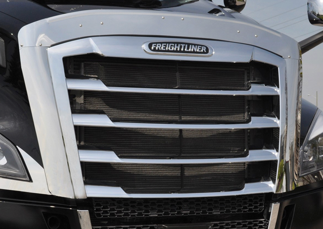 GRILLE SURROUND WITH HOOD TILT HANDLE 430 SS FOR 2018-2024 FREIGHTLINER CASCADIA