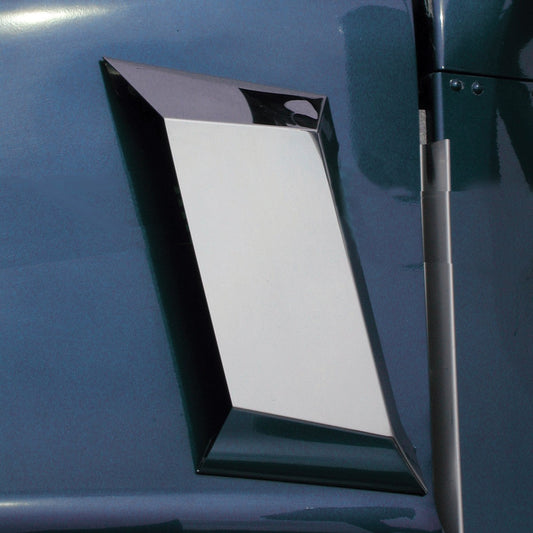 Kenworth T600 / T800 Air Intake Cover - Passenger Side