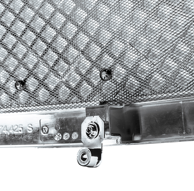 MESH GRILLE FOR 2018-2024 FREIGHTLINER CASCADIA-CHROME