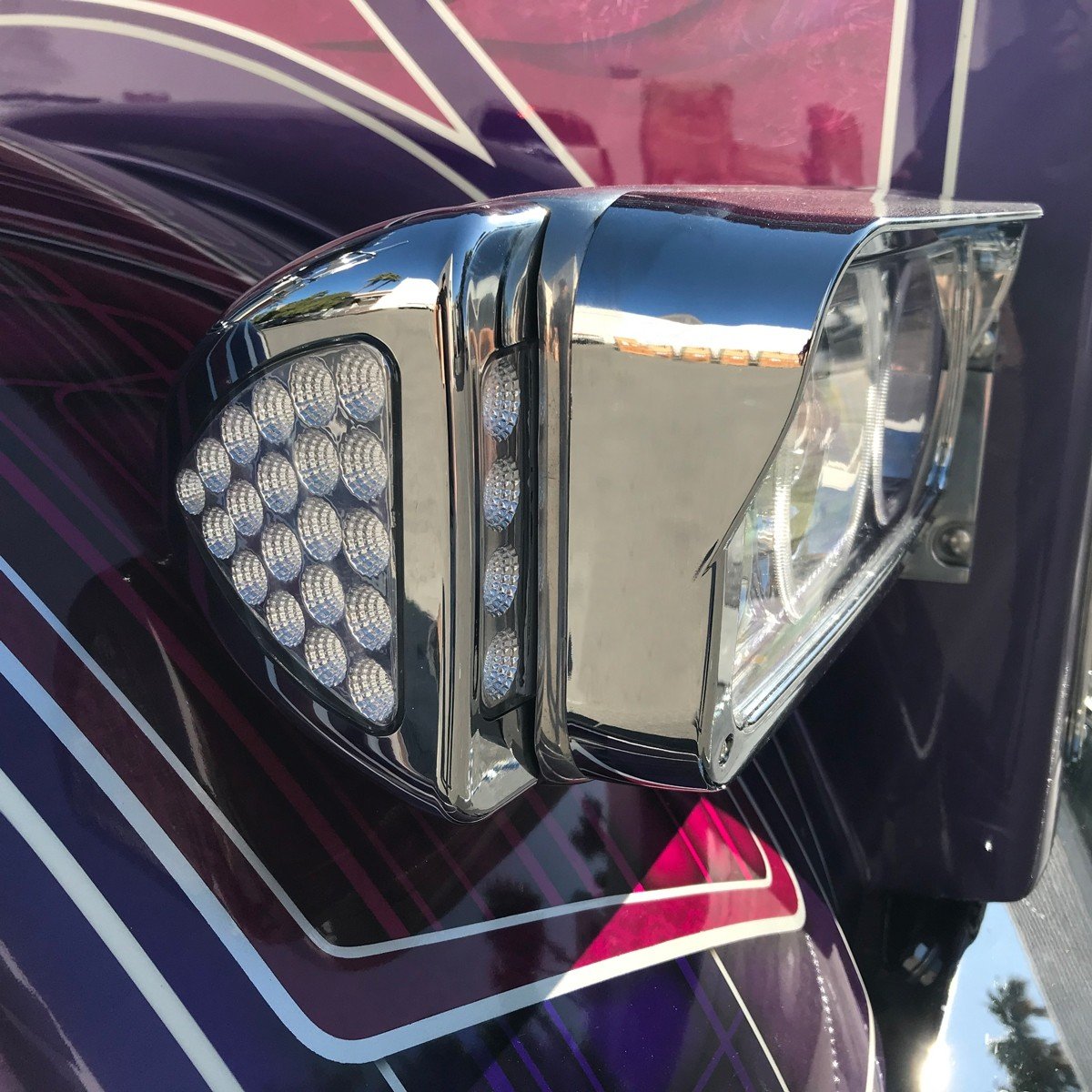 DUAL REVOLUTION CLEAR AMBER TURN SIGNAL & MARKER TO GREEN AUXILIARY LED PETERBILT SIDE HEADLIGHT Lighting & Accessories