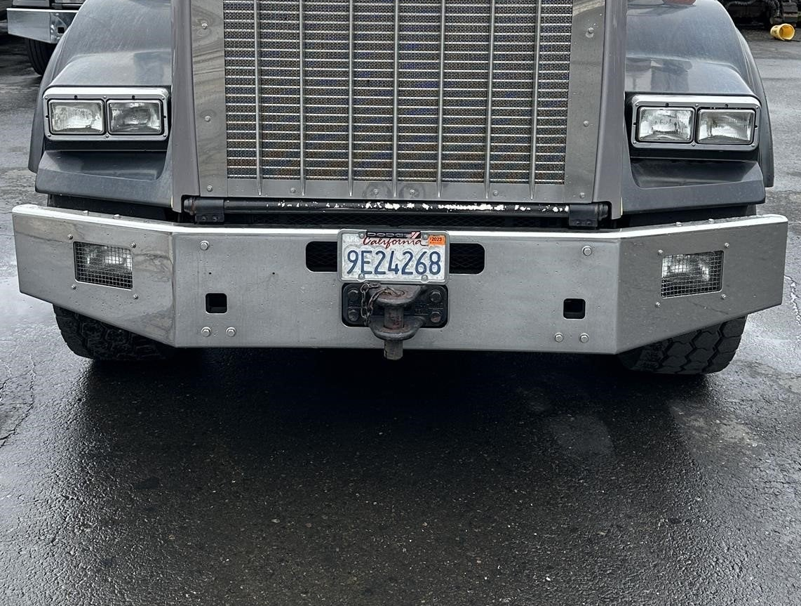 Bumper 14" Chrome Kenworth T800B/T880 (2004+) Tapered End w/ Tow, Step, Radar & Fog Light Holes