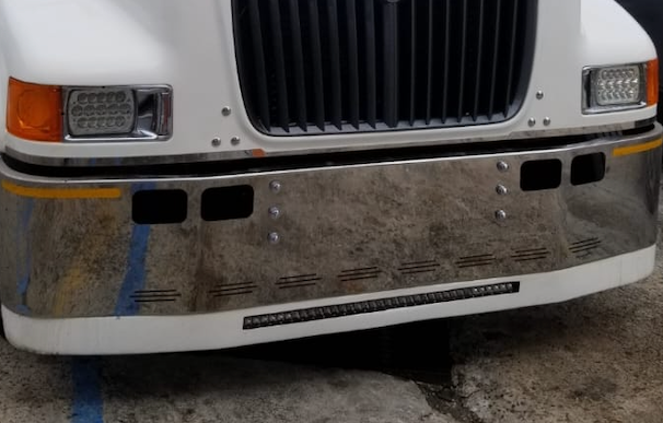 Bumper 18" Chrome International 4700 Wrap Around w/ Tow, Fog Light & 8 Hidden Light Holes