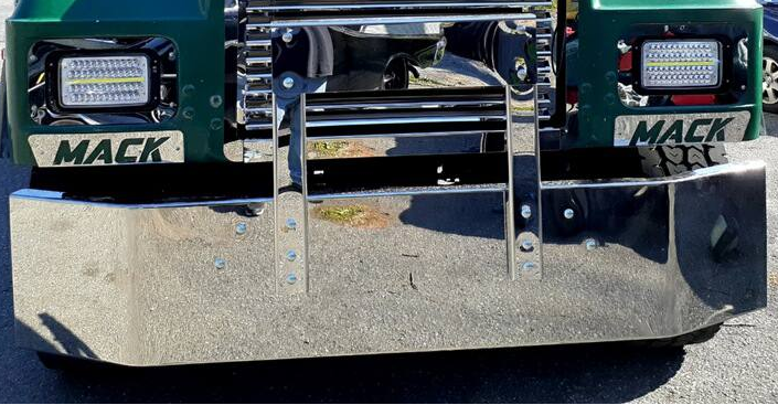 Bumper 18" Chrome Mack RD688, RD690 Years (1993-2003). Plain w/ Grille Guard Holes.