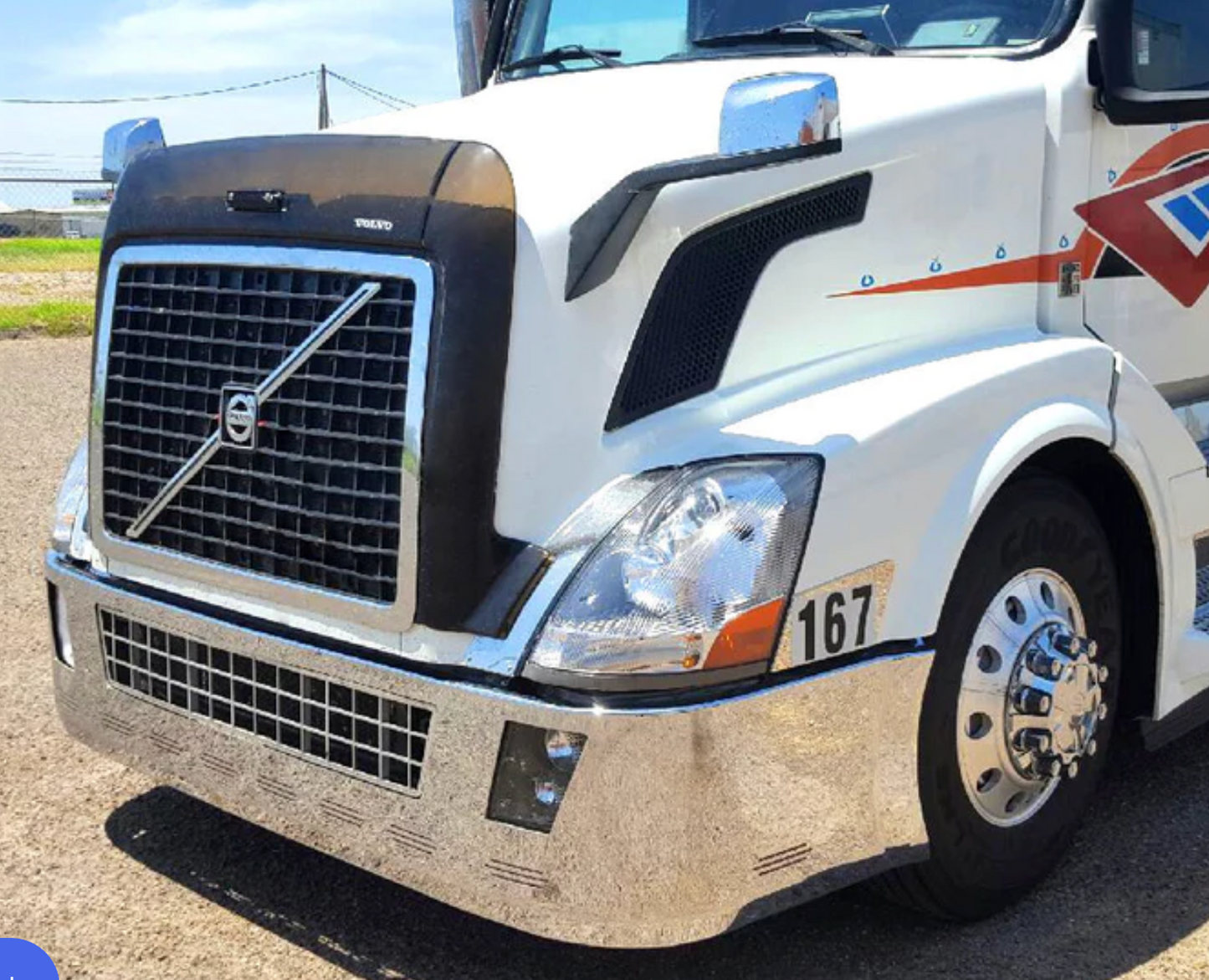 Bumper 18" Chrome Volvo VNL (2003-2014) Aero, Grille Installed, Fog And Hidden Light Holes