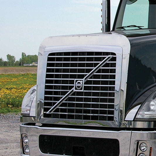 **DISCONTINUED** Hoodshield Bug Deflector for Volvo VT800 - 830 - 880