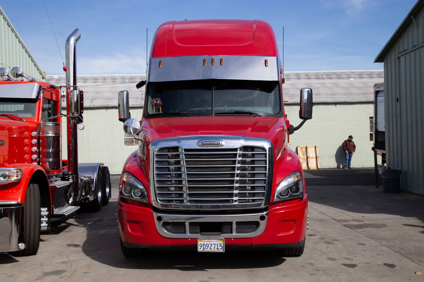 Freightliner Cascadia High Roof 18" Drop Visor w/5 OEM Light Holes