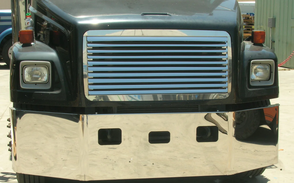 Freightliner FL 50/60/70/80 Hood Grill w/10 Louvers (42.25)