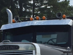 Freightliner FLC Day Cab 13" Drop Visor