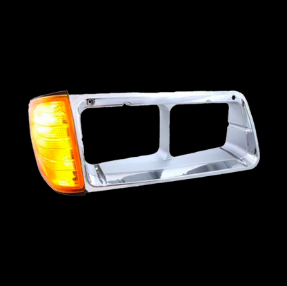 Freightliner FLD (1989–2002) Headlight Bezel w/ Turn Signal