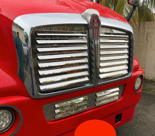 Grille 3 Pieces Louvered, Kenworth T2000 (2004 & Older) - Grill Surround NOT included - Stainless Steel