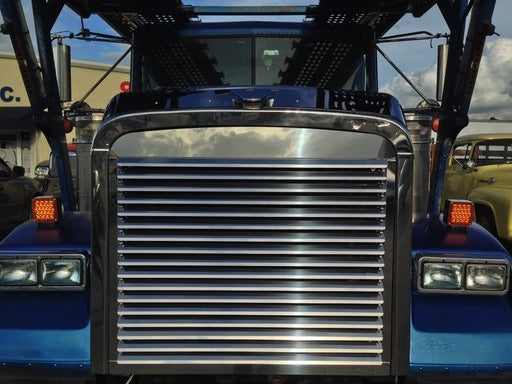 Grille Freightliner FLD120 / Classic XL - Louvered 430 Stainless Steel - Horizontal