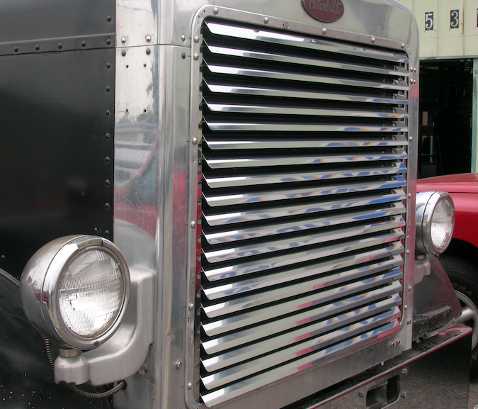Peterbilt 359 Hood Grill w/19 Louvers (38.25x2.5)..