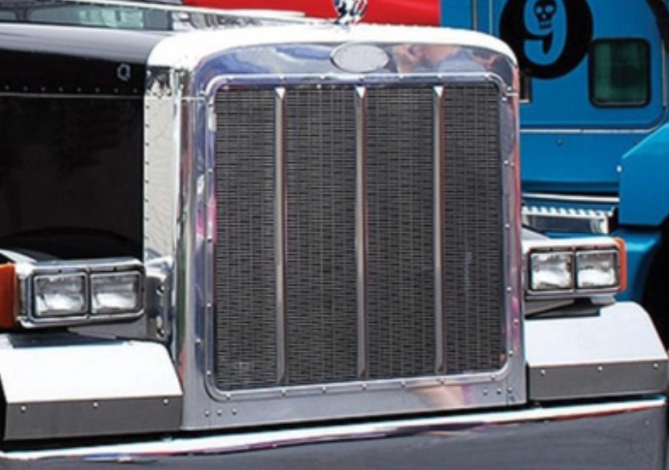 Peterbilt 379 Extended Hood. Chrome Grille Surround - 4 Piece