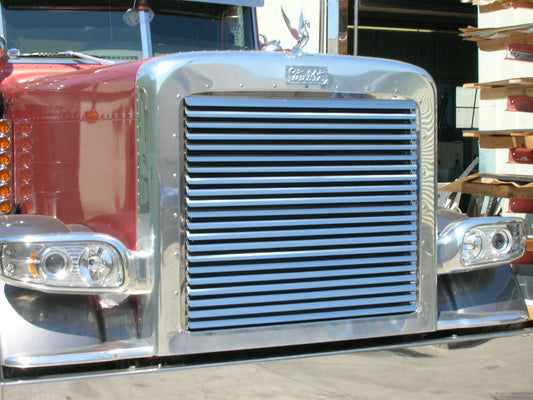 Peterbilt 388/389 Hood Grill w/19 Louvers (39.25)..