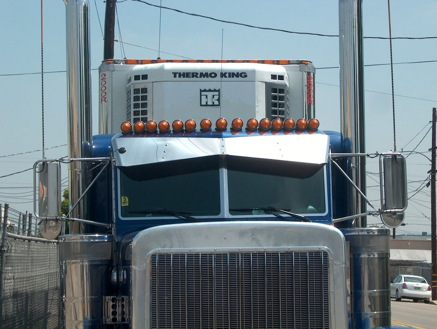 Peterbilt All St. Cab 13" x 8" Bowtie Visor