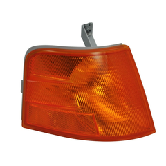 Side Marker Lamp Incandescent For Volvo Vnl & Vnm Models From 1996 To 2003 Right Side