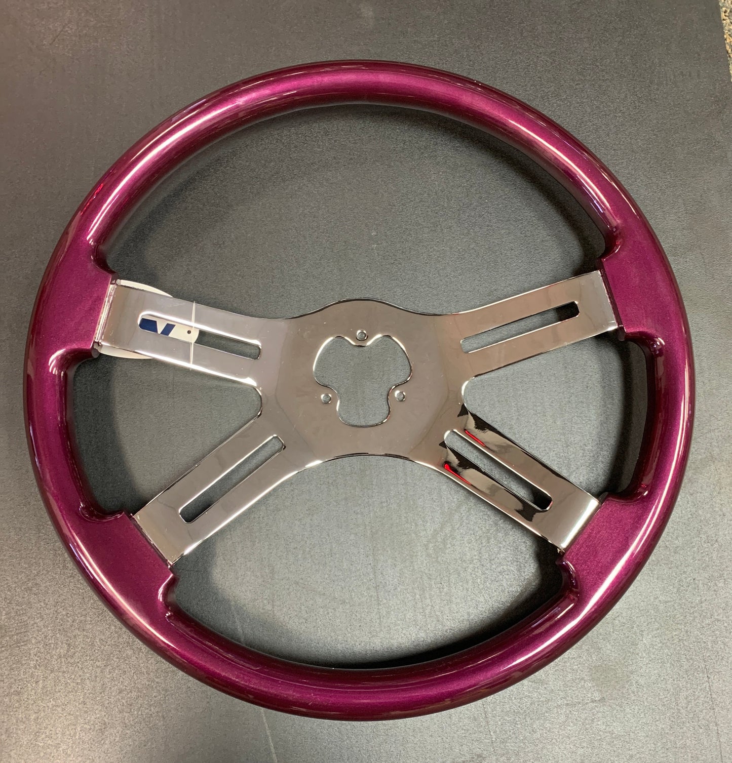 Steering Wheel 18" Wood - Purple